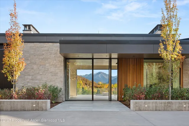 $75,000,000 | 401 Carroll Drive, Aspen, CO 81612