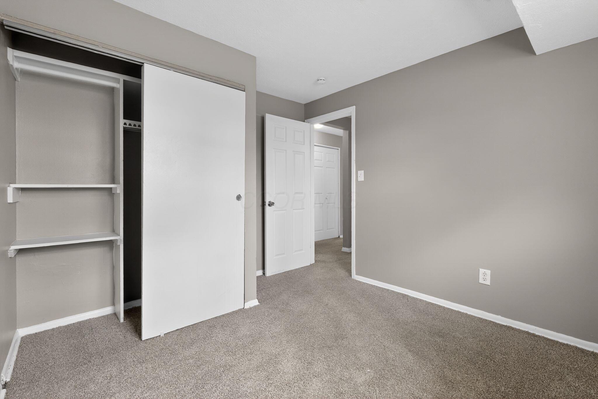 5145 Rutledge Drive South Columbus, OH 43232 - Photo 9 of 30 20_5145_Rutledge_Dr_S_Columbus_OH_43232-