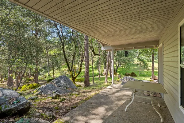 $690,000 | 36556 Mudge Ranch Road, Coarsegold, CA 93614
