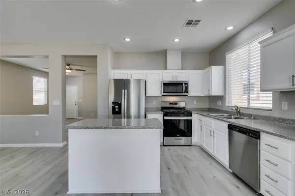 $2,275 | 10928 Sutter Hills Avenue, Las Vegas, NV 89144