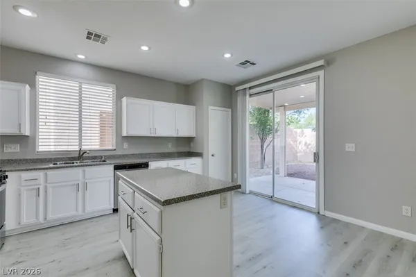 $2,275 | 10928 Sutter Hills Avenue, Las Vegas, NV 89144