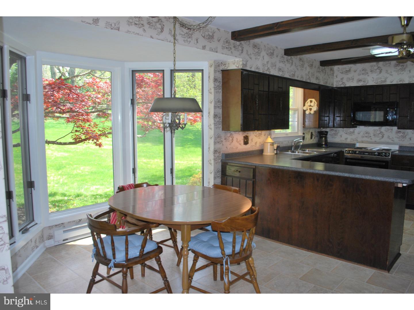 13 Far View Road Chalfont, PA 18914 - Photo 10 of 23 Breakfast Room