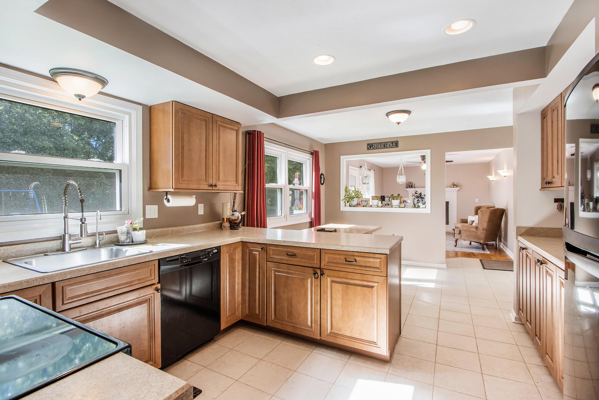 819 Northampton Road Kalamazoo, MI 49006 - Photo 6 of 27 819Northhampton_27