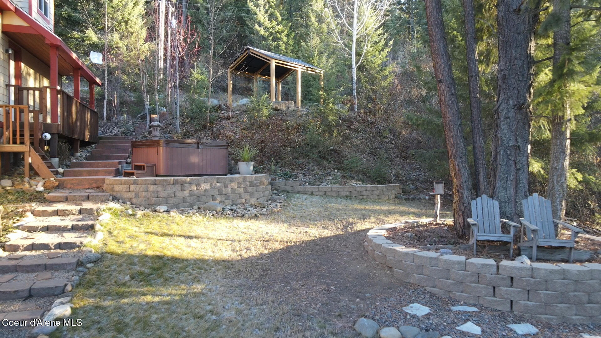 314 Overlake View Road Cocolalla, ID 83813 - Photo 45 of 52 sideyard