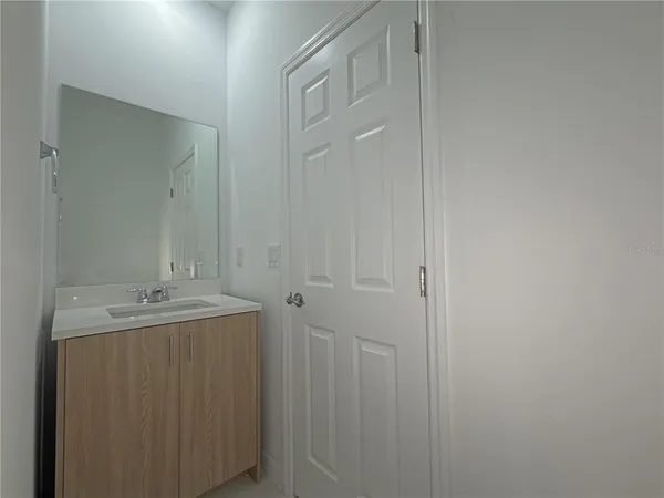 $1,950 | 1744 Barton Towne Circle, St. Cloud, FL 34769