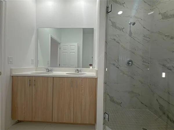 $1,950 | 1744 Barton Towne Circle, St. Cloud, FL 34769