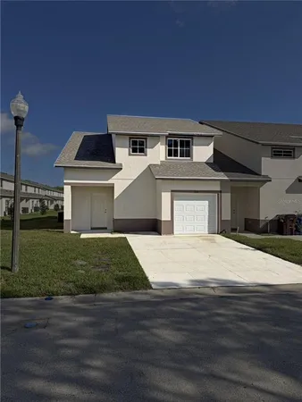 $1,950 | 1744 Barton Towne Circle, St. Cloud, FL 34769