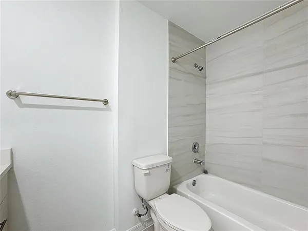 $1,950 | 1744 Barton Towne Circle, St. Cloud, FL 34769