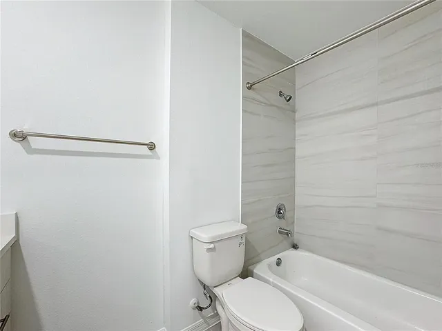 $2,100 | 1744 Barton Towne Circle, St. Cloud, FL 34769