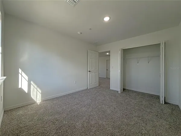 $1,950 | 1744 Barton Towne Circle, St. Cloud, FL 34769