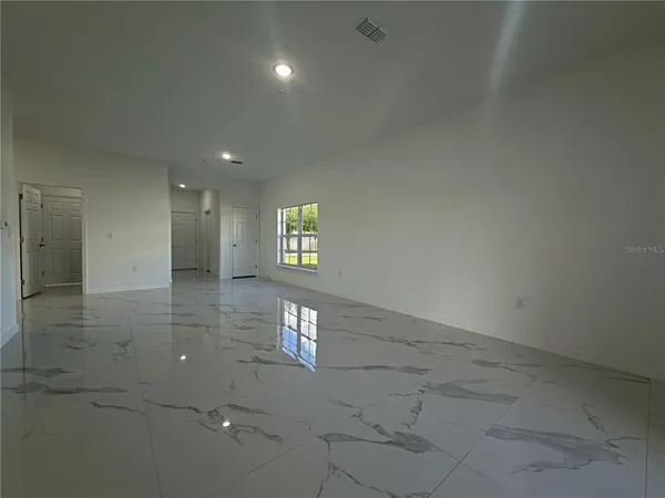 $1,950 | 1744 Barton Towne Circle, St. Cloud, FL 34769