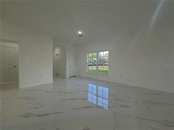 $1,950 | 1744 Barton Towne Circle, St. Cloud, FL 34769