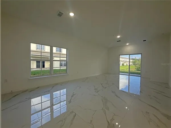 $1,950 | 1744 Barton Towne Circle, St. Cloud, FL 34769