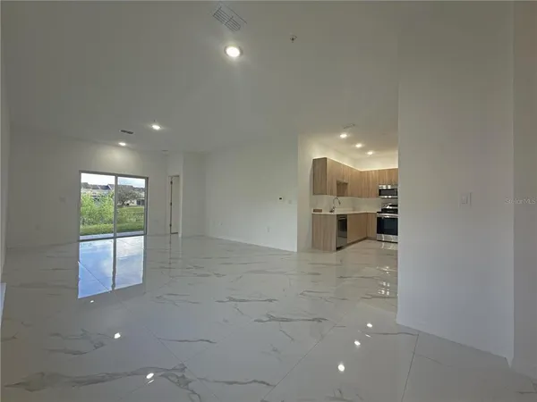 $1,950 | 1744 Barton Towne Circle, St. Cloud, FL 34769