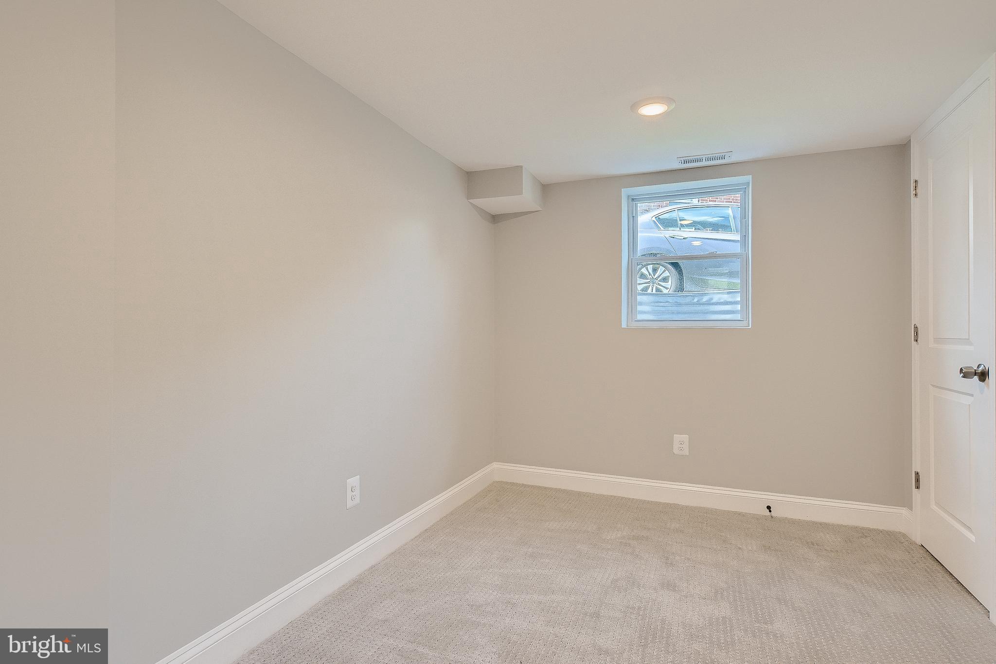 212 Linhigh Avenue Nottingham, MD 21236 - Photo 20 of 28 Gallery Image 20