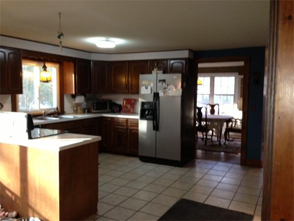 5 Long Plain Road Mattapoisett, MA 02739 - Photo 2 of 8 Gallery Image 2