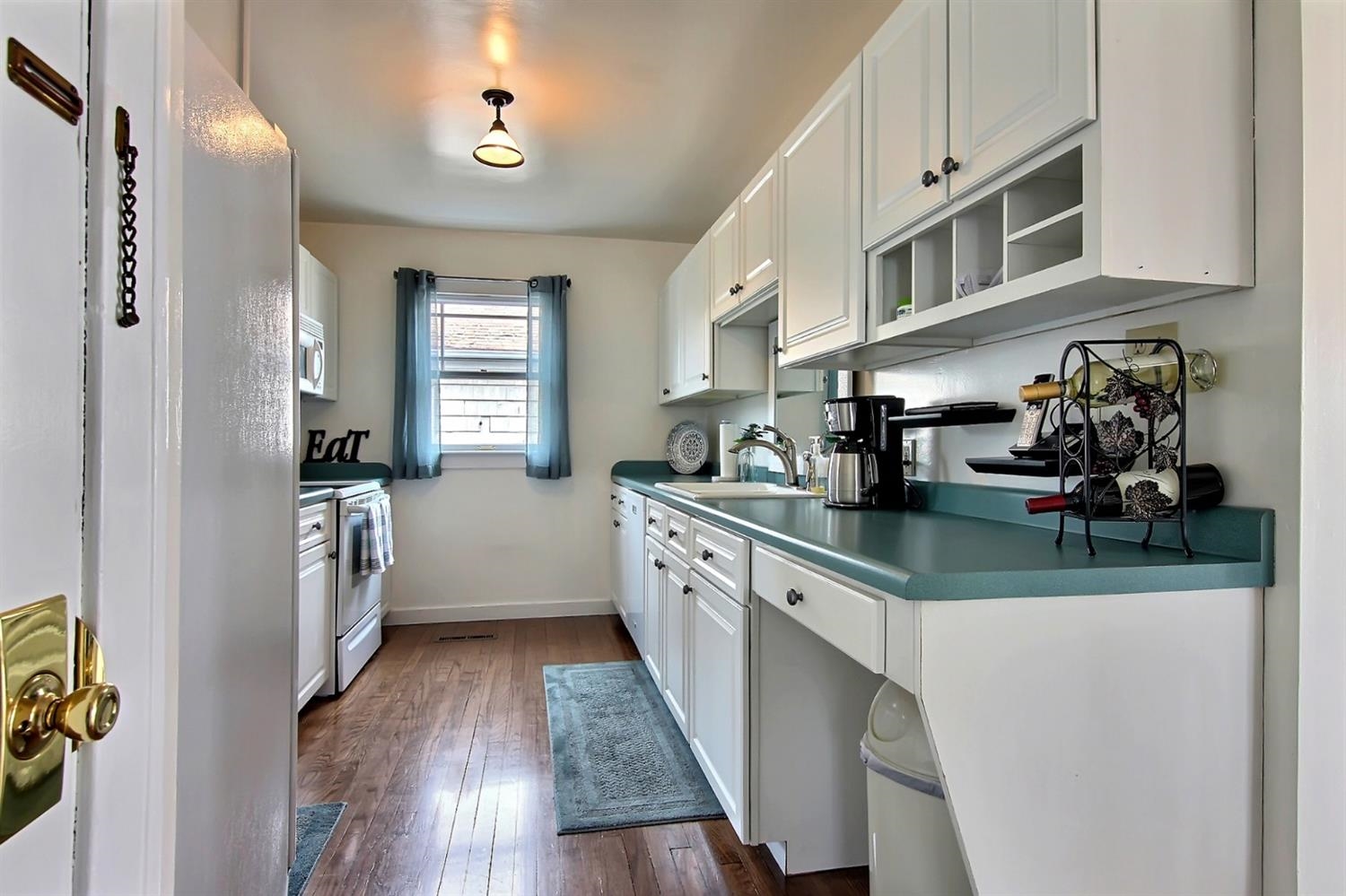 425 North Rensselaer Street Griffith, IN 46319 - Photo 6 of 10 1500x999