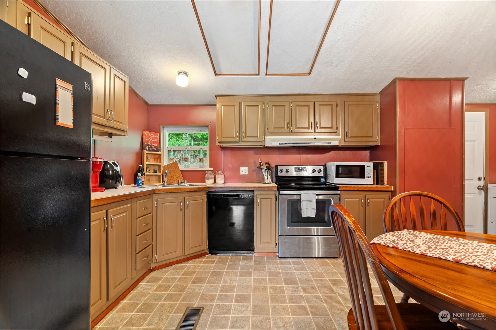 130 West Prairie Loop Road Elma, WA 98541 - Photo 11 of 37 Gallery Image 11
