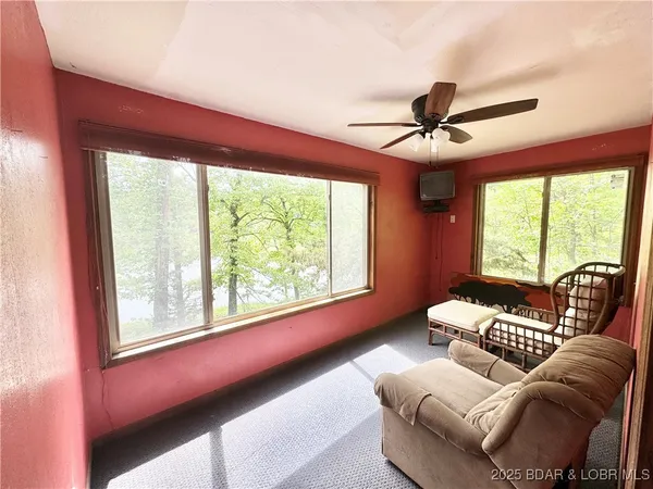 $164,000 | 624 Lake Placid Road, Stover, MO 65078