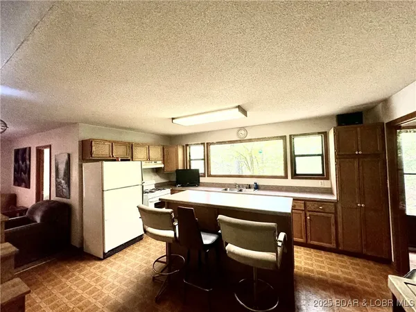 $164,000 | 624 Lake Placid Road, Stover, MO 65078