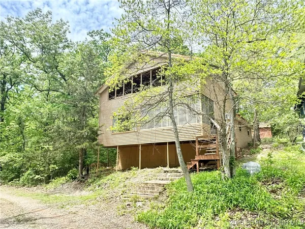 $164,000 | 624 Lake Placid Road, Stover, MO 65078