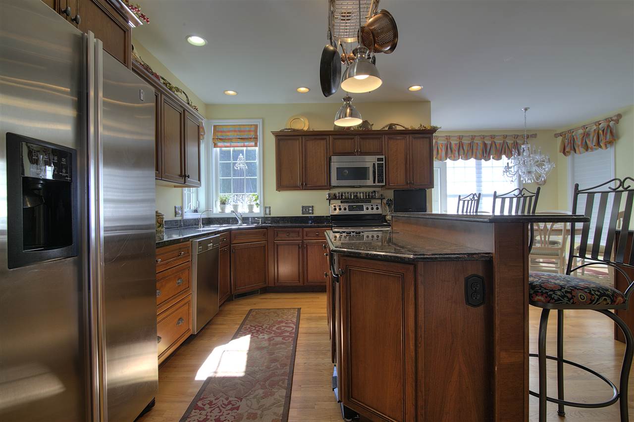 12 Spruce Lane Stratham, NH 03885 - Photo 12 of 40 Gallery Image 12