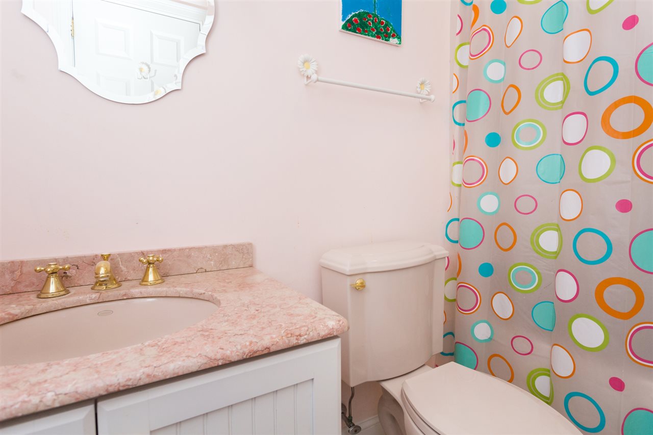 12 Spruce Lane Stratham, NH 03885 - Photo 32 of 40 Gallery Image 32