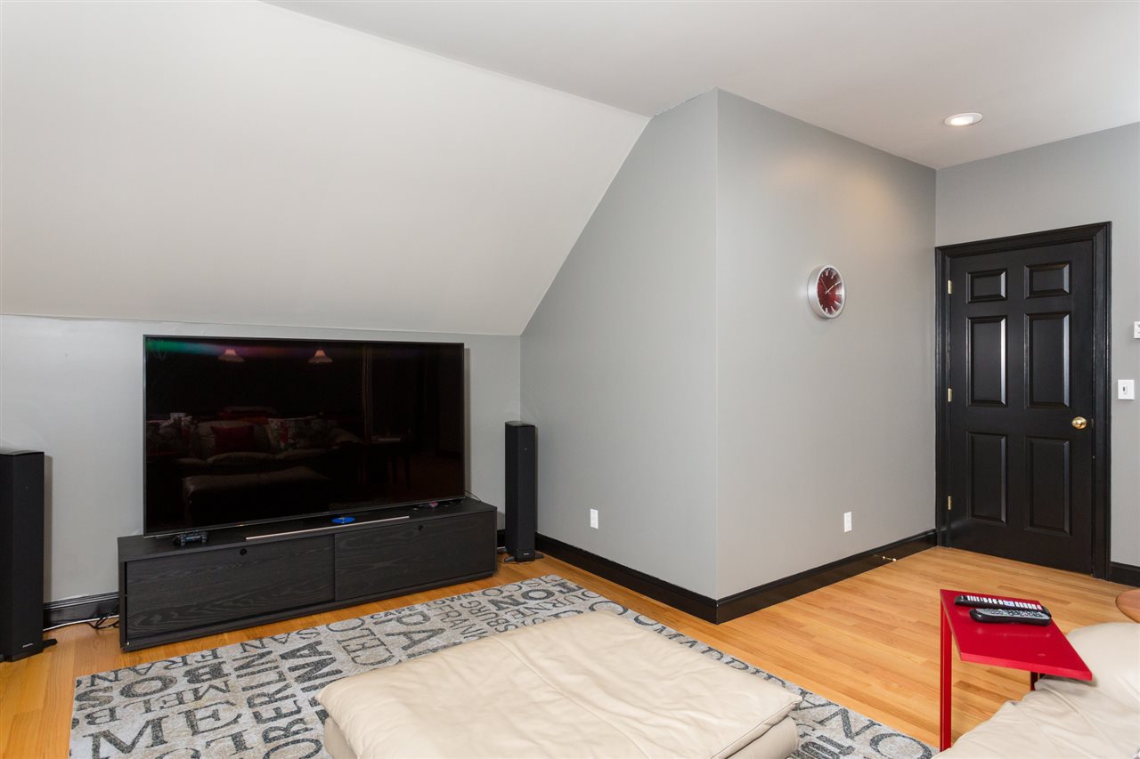 12 Spruce Lane Stratham, NH 03885 - Photo 34 of 40 Gallery Image 34