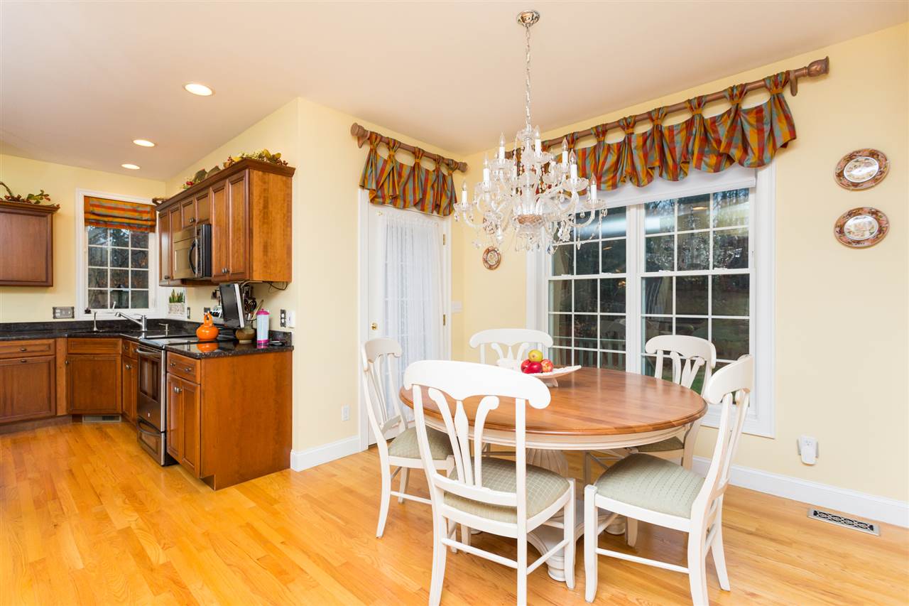 12 Spruce Lane Stratham, NH 03885 - Photo 8 of 40 Gallery Image 8