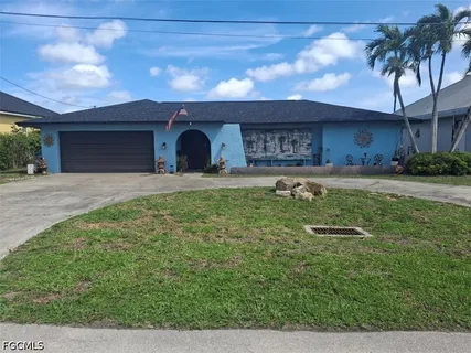 $975,000 | 419 Avalon Drive, Cape Coral, FL 33904