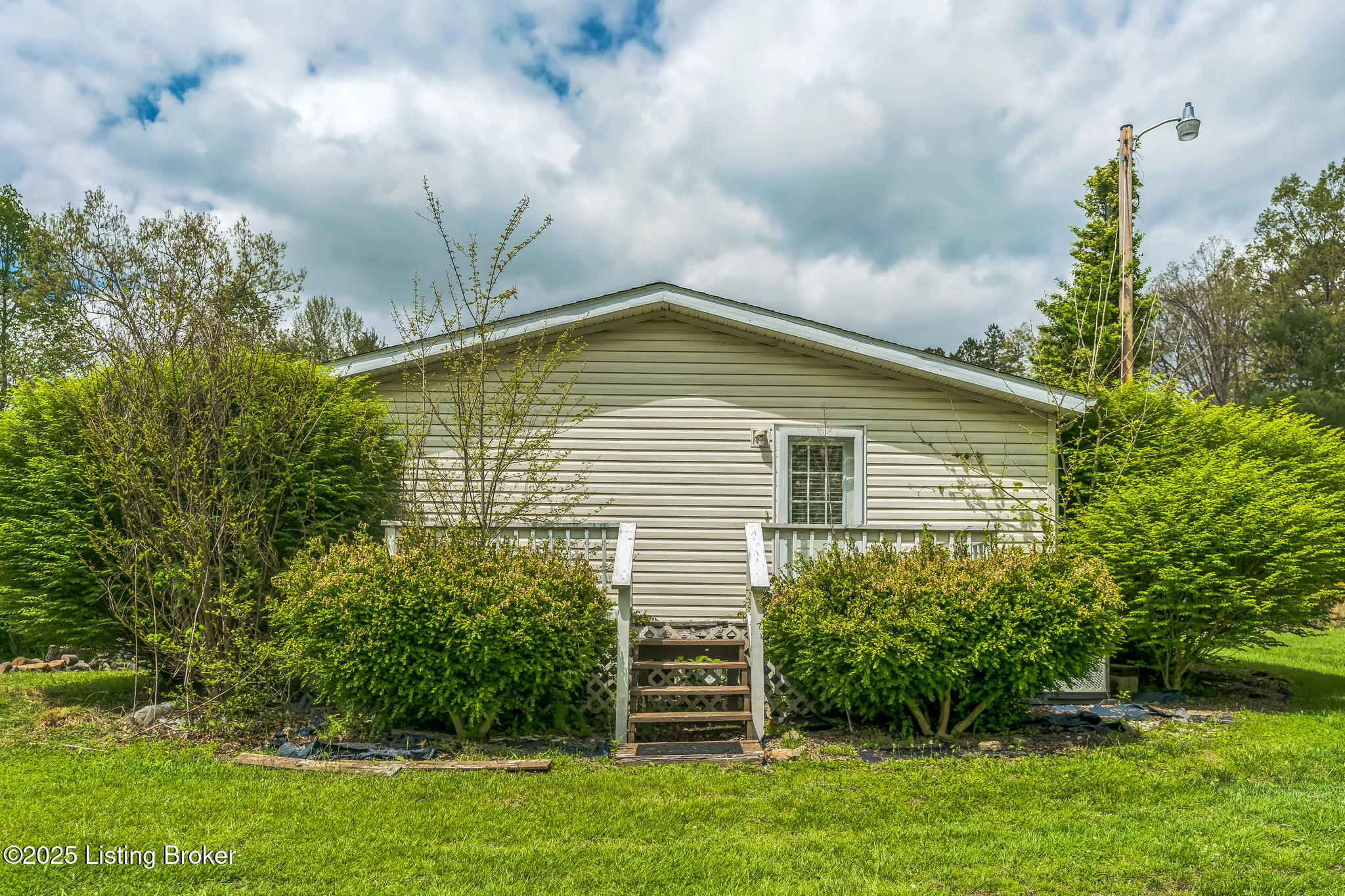 733 Earl Howard Road Keavy, KY 40737 - Photo 24 of 27 733 Earl Howard Rd