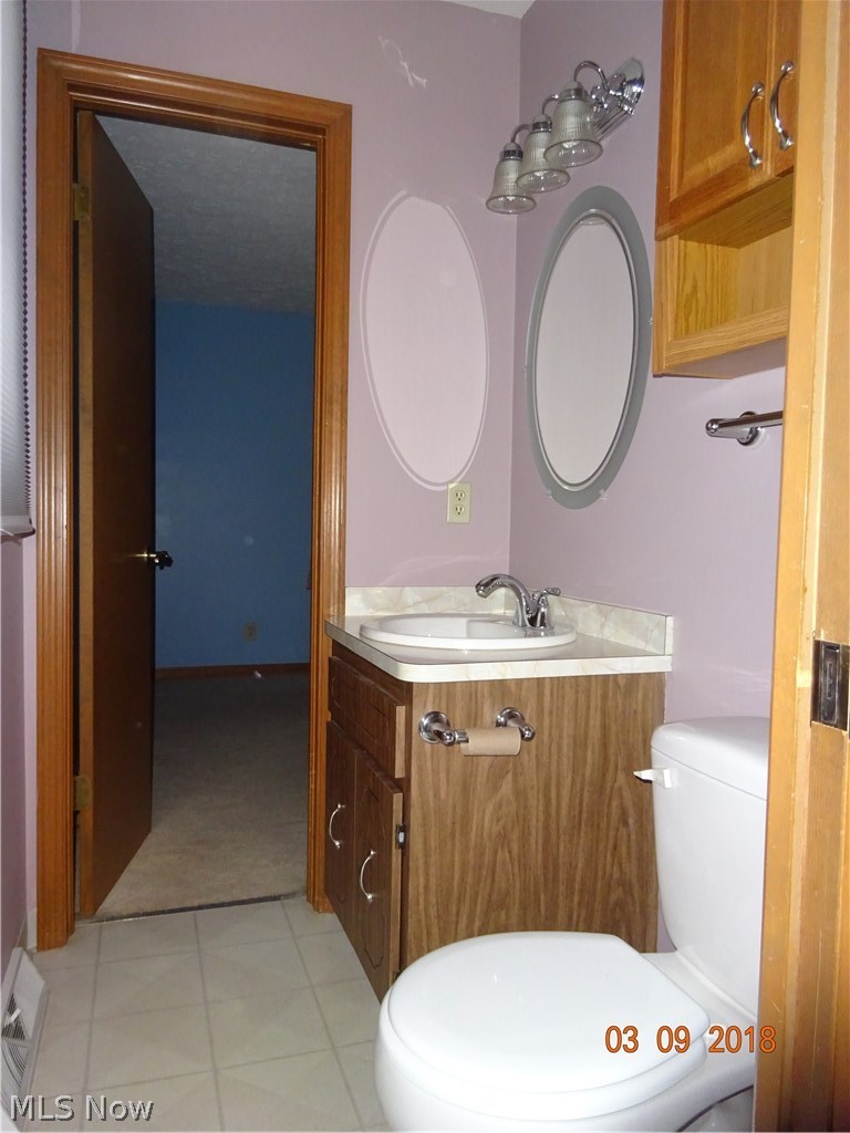 351 Orchardview Road Independence, OH 44131 - Photo 16 of 30 1/2 bath off Master bedroom