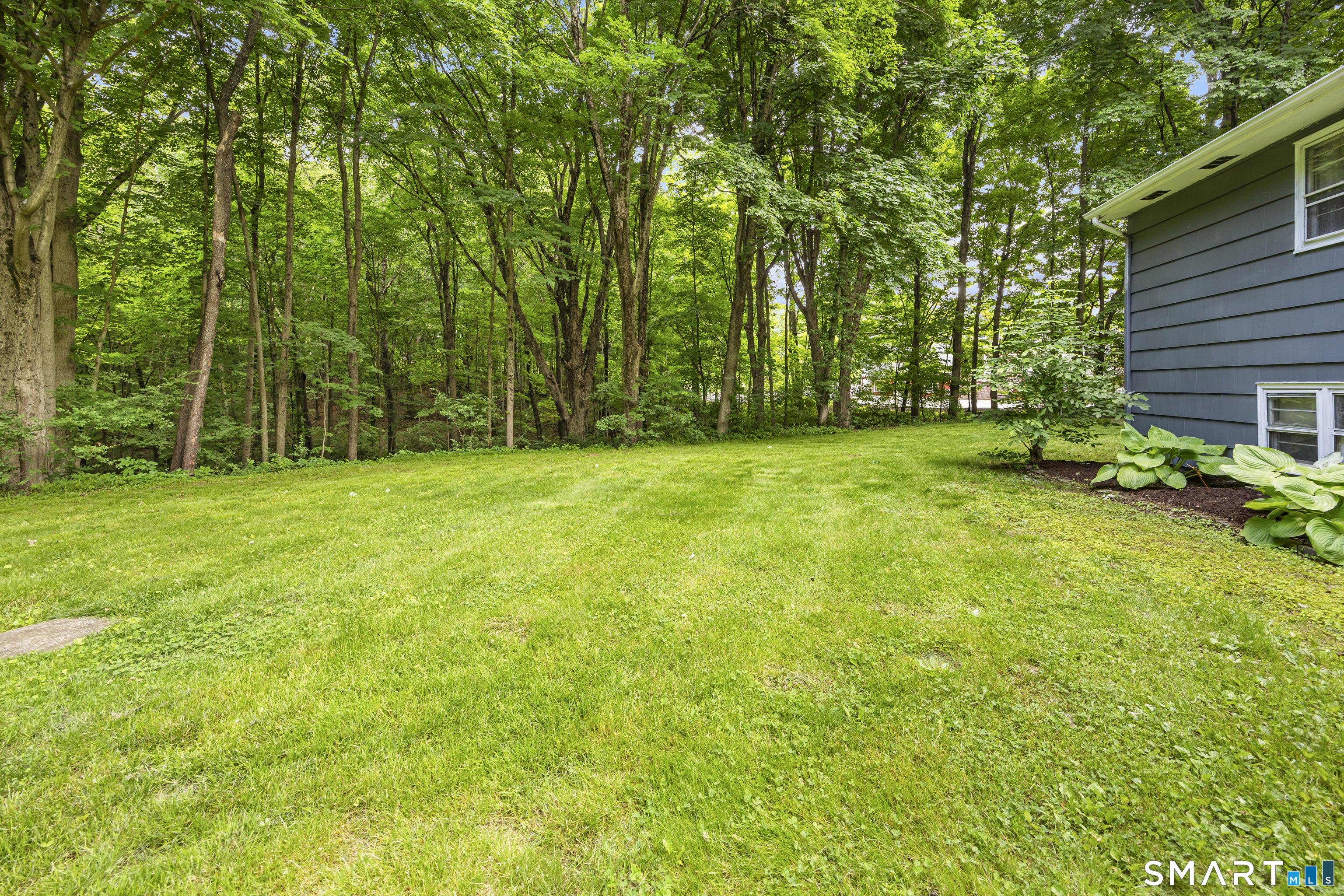 936 South Meriden Road Cheshire, CT 06410 - Photo 35 of 39
