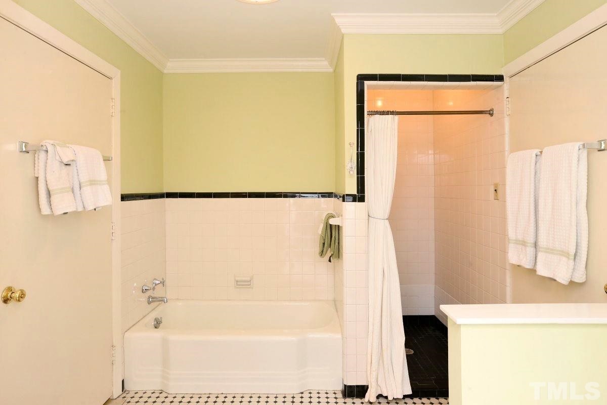 3630 Hope Valley Road Durham, NC 27707 - Photo 20 of 25 Gallery Image 20