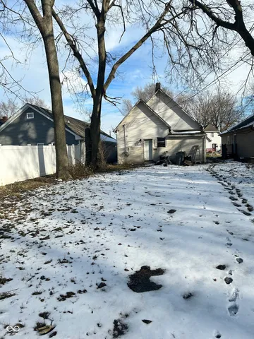 $105,000 | 1140 North Pershing Avenue, Indianapolis, IN 46222