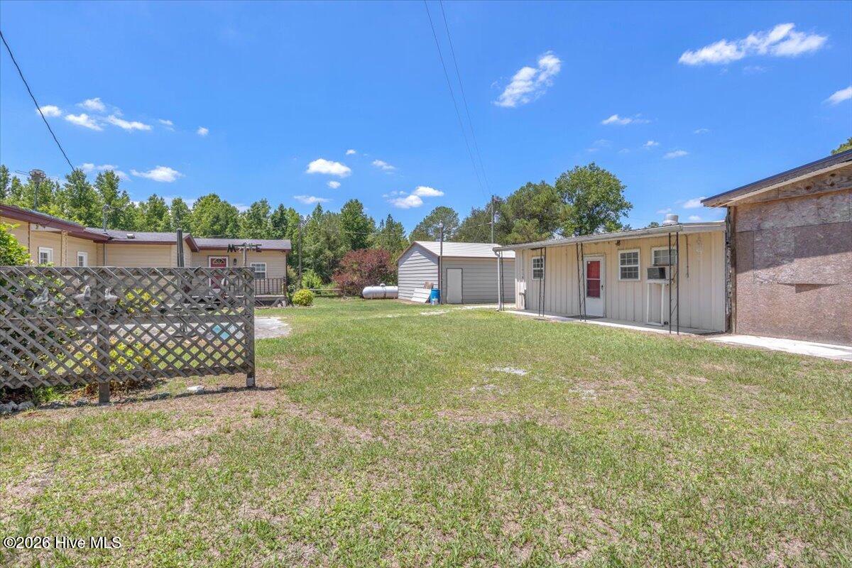 170 Loop Road Burgaw, NC 28425 - Photo 38 of 101