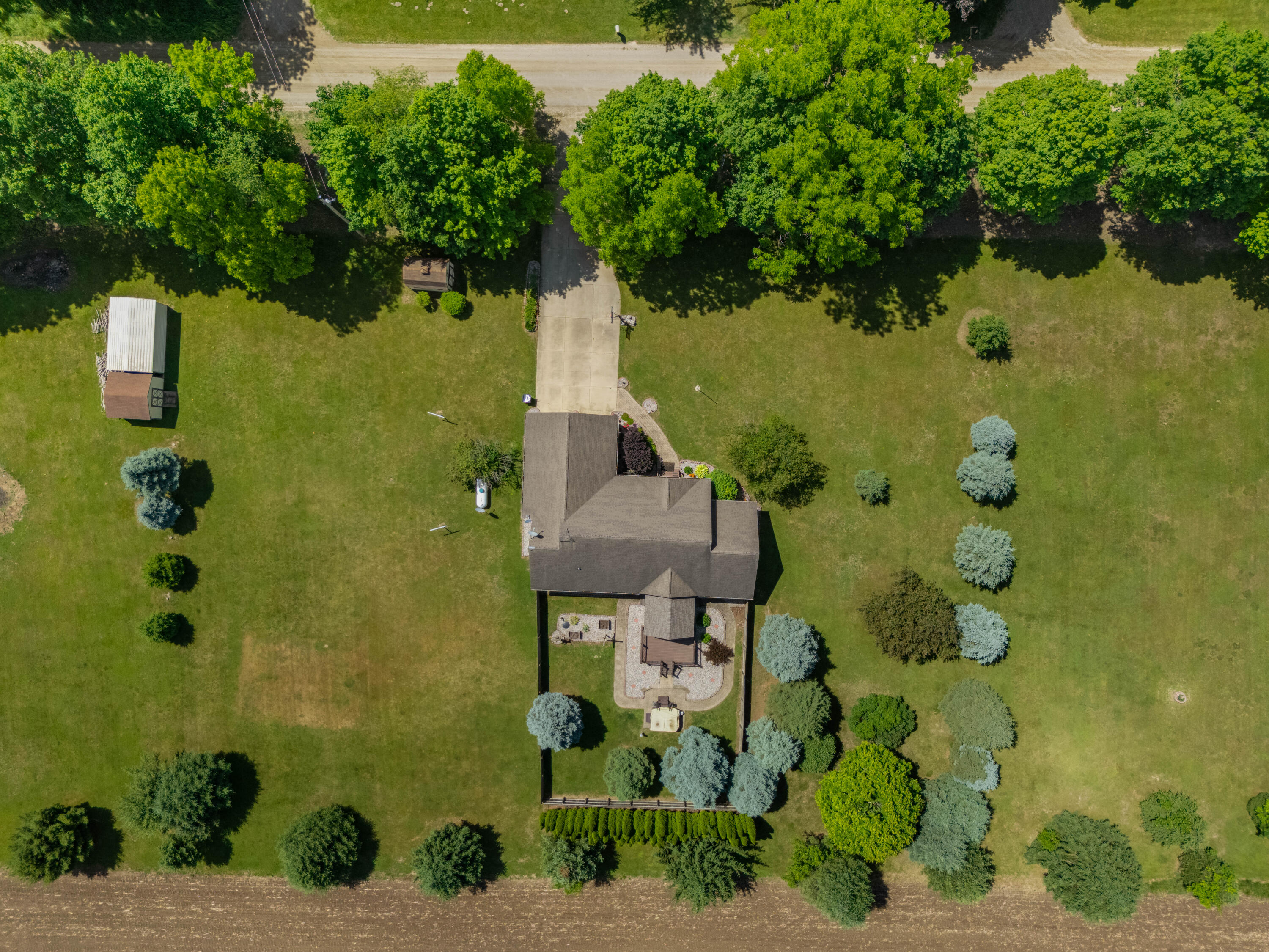 1016 Lukesport Road Quincy, MI 49082 - Photo 37 of 54 21_dji_20260611120130_0290_d