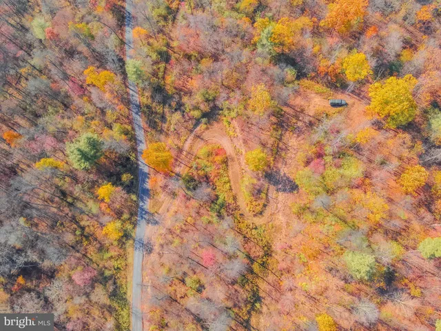 $139,900 | 371 Sleepy Hollow Road, Shermans Dale, PA 17090