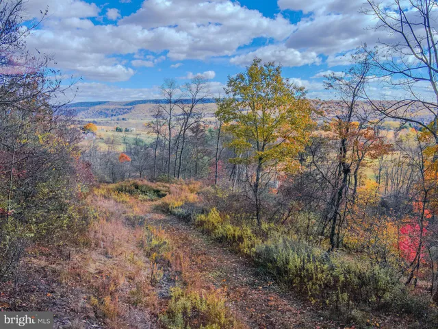 $139,900 | 371 Sleepy Hollow Road, Shermans Dale, PA 17090