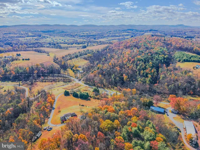 $139,900 | 371 Sleepy Hollow Road, Shermans Dale, PA 17090