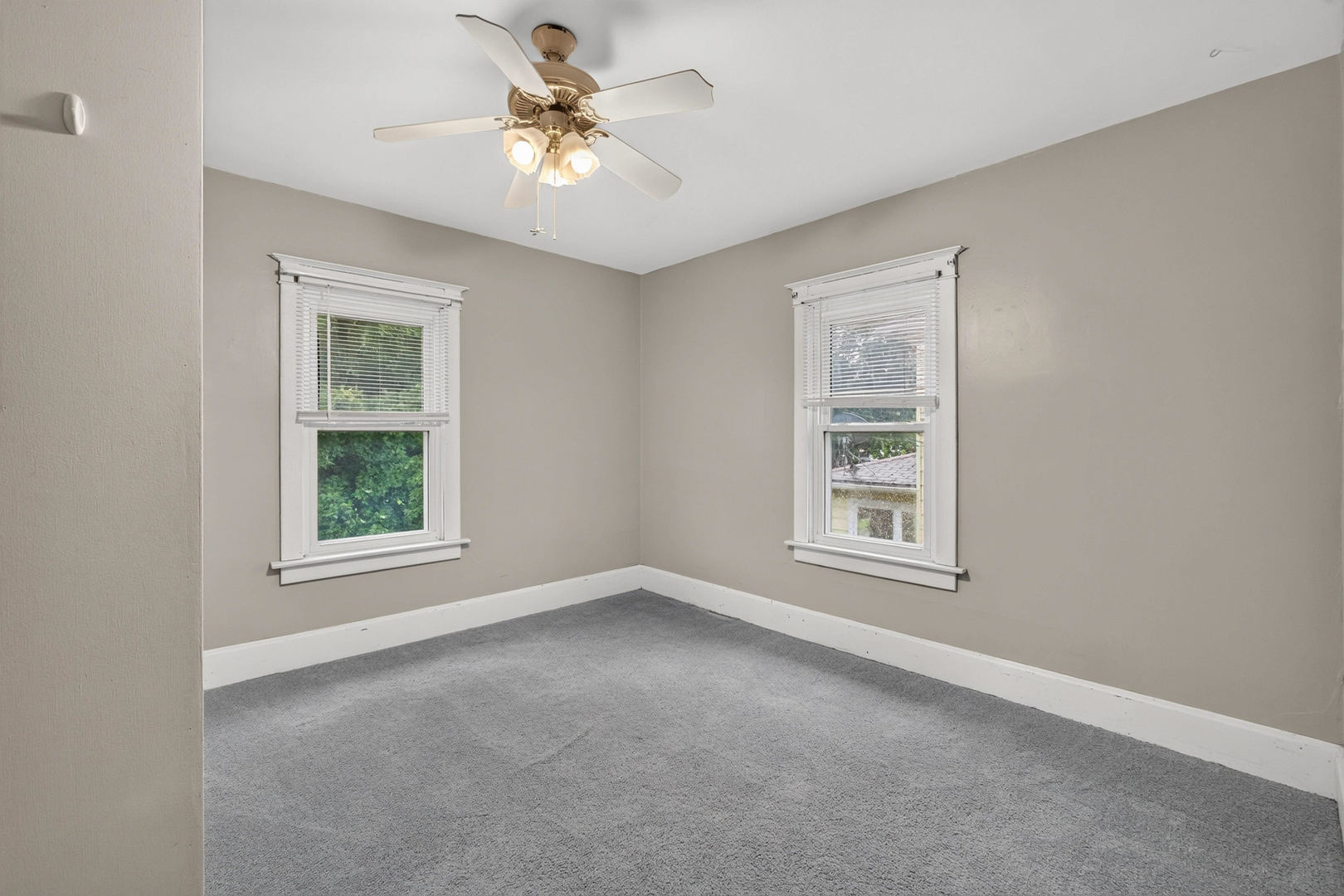 1913 10th Street Moline, IL 61265 - Photo 22 of 34