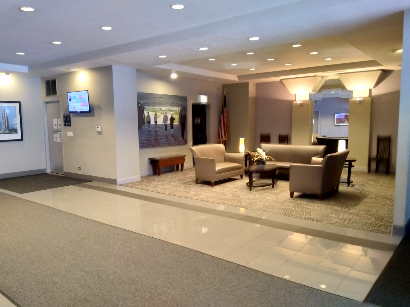 6157 North Sheridan Road, Unit 20L Chicago, IL 60660 - Photo 3 of 15