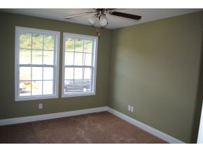 2413 Edinburgh Channel Road Kingsport, TN 37664 - Photo 19 of 23 Photo 20