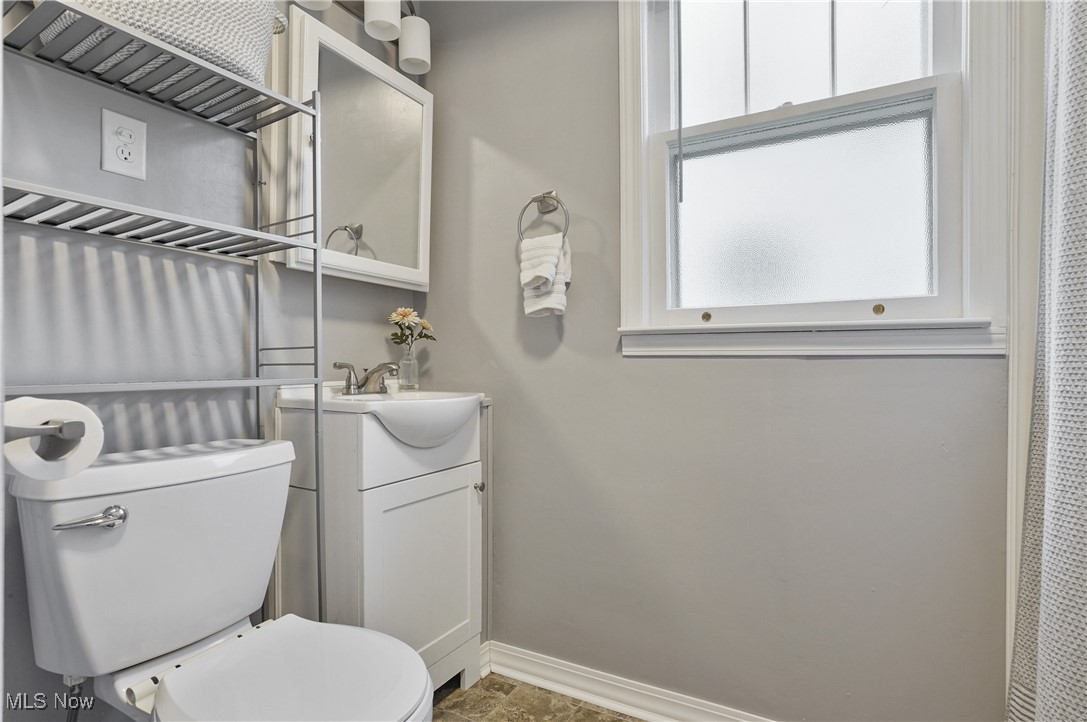 710 Damon Street Akron, OH 44310 - Photo 24 of 41 Gallery Image 24