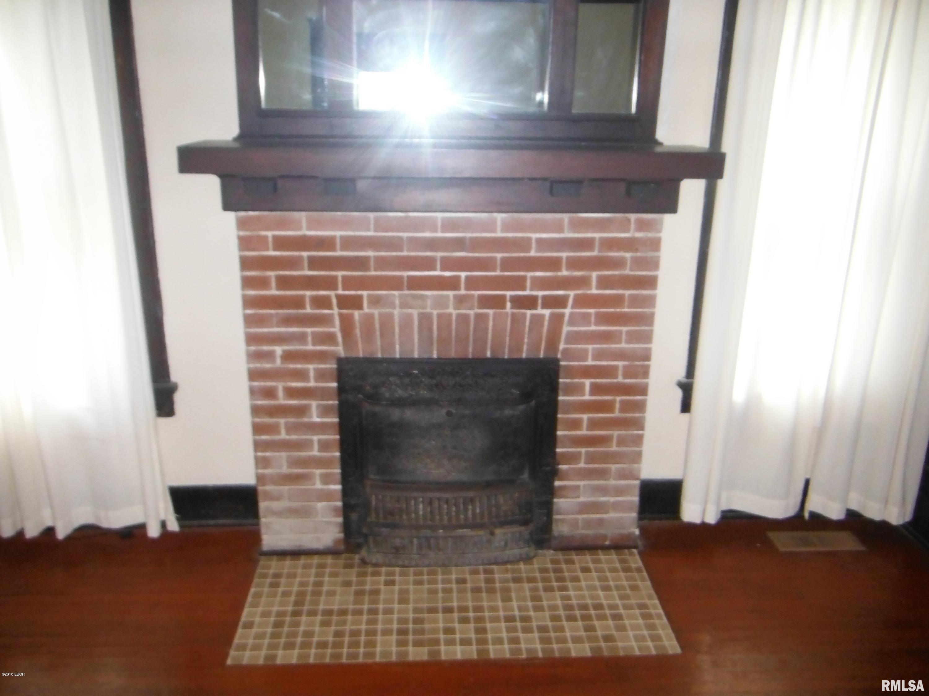 307 West Spring Street Anna, IL 62906 - Photo 9 of 17 Gallery Image 9