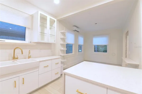 $365,000 | 5416 4th Avenue West, Bradenton, FL 34209