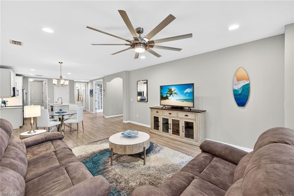 14835 Edgewater Circle Naples, FL 34114 - Photo 4 of 49