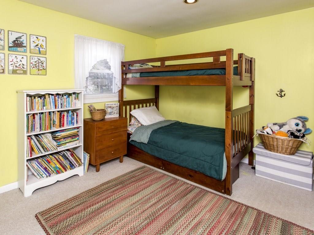 3 Wolfe's Neck Road Freeport, ME 04032 - Photo 22 of 27 3rd bedroom