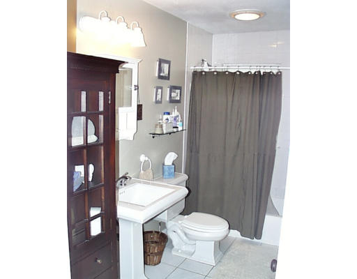 9 Q Street Hull, MA 02045 - Photo 11 of 19 Gallery Image 11