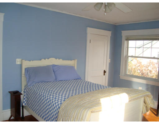 9 Q Street Hull, MA 02045 - Photo 10 of 19 Gallery Image 10